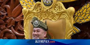 Tengku hassanal juga merupakan sepupu kepada tunku mahkota johor (tmj) iaitu. Raja Baru Malaysia Akan Dipilih Pada 24 Januari Halaman All Kompas Com