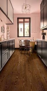 quick step laminaatvloer eligna metallic eik goud el3466 in een trendy keuken vind hier jouw favo cheap flooring kitchen flooring vinyl flooring kitchen
