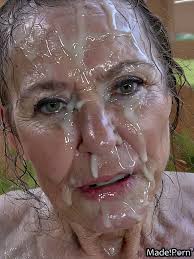 Sex Porn facial photo bimbo italian close up wet woman Granny Photo