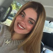 Mimi Redd (@aniais_)