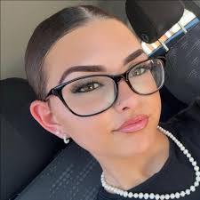 Anyone else having issues.? I've never had a problem before and they've  never had a problem delivering to me any other time?