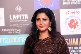 Shivada Nair At Siima Awards 2018 Day1 1 Watch siima 2016 best playback singer (female) malayalam goes to baby sreya for amar akbar anthony movie as indian. shivada nair at siima awards 2018 day1 1