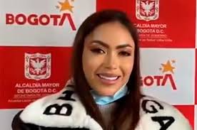 Todo se dio por un video que se difundió en algunos perfiles que siguen a los famosos. Epa Colombia Recibio Ayuda De La Alcaldia De Bogota Y Le Hizo Un Curioso Llamado A Claudia Lopez