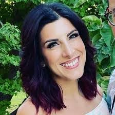 Carolyn Geraci's Instagram, Twitter & Facebook