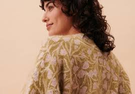 Pull ALPAGAMANIA fleur morris vert olive