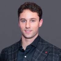 Adam Fontana's Instagram, Twitter & Facebook