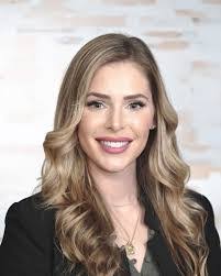 Ashley Kellerman's Instagram, Twitter & Facebook