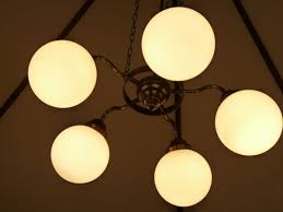 大正浪漫 特注品 5灯式シャンデリア 昭和レトロ ｉｓｇｋ アンティーク 古い照明器具 乳白硝子電笠 古民家再生 シャンデリア 古民家 照明