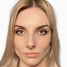 I'm happy to share that I'm starting a new position as Junior BI Analyst!