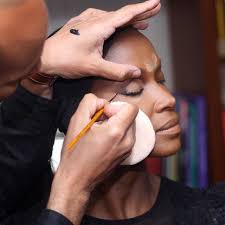 1. Every artist has a unique technique to achieving the perfect #CutCrease;  here's mine! It all begins by applying one of my favorite eyeshadows, NARS  Cosmetics #Nightstar