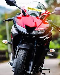 Feeling the pressure to develop a 250cc sport bike for developing markets, yamaha has finally released some details on the upcoming yamaha r25, and we like what we see so far. 57 R15 Yamaha Ideas Prabhas Pics Prabhas Actor R15 Yamaha