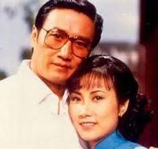 Jun 12, 2021 · 甄子丹與謝霆鋒主演的動作港片《怒火》11日晚間登上第24屆上海國際電影節金爵盛典，他們盛裝出席，一紅一黑有如電影中正邪2方，是全場矚目焦點。 è¬è³¢é¦–ä»»å¦»å­ å¹´è¼•æ™‚è¢«ç¨±çµ•ä¸–ç¾Žäºº å…'å­å¸¥éŽè¬éœ†é‹' Pttæ–°èž