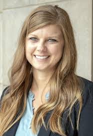 Lacey Moeller's Instagram, Twitter & Facebook