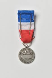 30 ans d'activité professionnelle médaille d'or: Medaille Du Travail Argent 20 Ans