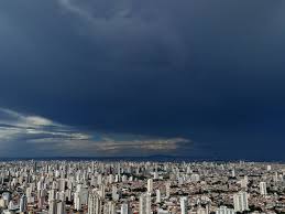 Gangorra no tempo: frio vai dar lugar a calor no Sudeste; Sul vai voltar a ter temporais nesta semana