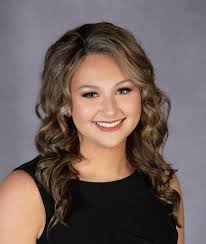 A week from today I will be leaving for the 2025 Miss Illinois County Fair  Queen Pageant! Peoples choice voting is open to vote for your favorite  contestant! Please support the IAAF