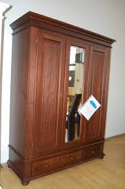 Mahagoni bücher regal 180 cm massivholz kolonial bücherregal holz schrank regal. Couch Center Online Versandhandel Landhaus Dielenschrank Kleiderschrank
