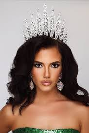 Addison Shaw's Instagram, Twitter & Facebook