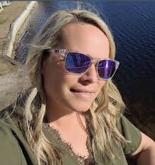 Tyler Hench and Taylor McVey's Wedding Website