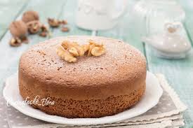 · quelle alle noci sono l'ultima proposta per preparare delle tartine sfiziose in questi giorni di festa, sono delle adorabili. Torta Alle Noci Sofficissima E Profumata Senza Burro