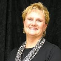 Lori Combs's Instagram, Twitter & Facebook