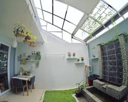 Ide ventilasi unik rumah minimalis modern arsitektur arsitekturme via arsitektur.me. Desain Atap Dapur Transparan Jasa Renovasi Kontraktor Rumah Jual Rumah Lahan
