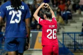 El PSG pasa a la final gracias a Kiedrzynek