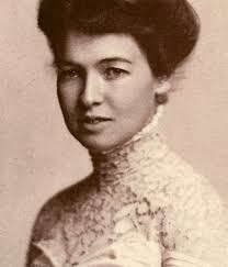 FARQUHAR STREET (El Sereno) The namesake here has got to be architect  Robert David Farquhar (1872-1967). My rationale: this street was named in  1927