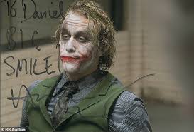 Remembering and celebrating the life, career, impact and legacy of afi, bafta, sag, golden globe and oscar‒winning australian actor heath ledger. Rare Signed Photo Of Heath Ledger As The Joker In The Dark Knight Sells At Auction Daily Mail Online
