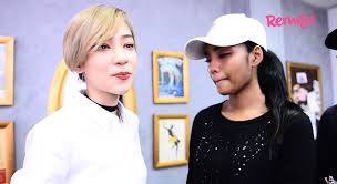 Program dewi remaja yang dianjurkan kumpulan media karangkraf sdn bhd serta majalah remaja diketahui ramai sebagai medium dalam mengetengahkan ikon di kalangan gadis remaja. Yang Lain Pun Buat Jugak Tapi Kerana Dia Juara Tersingkat Dalam Sejarah Haneesya Hanee Ditarik Gelaran Dewi Remaja Lepas 72 Jam Lobak Merah