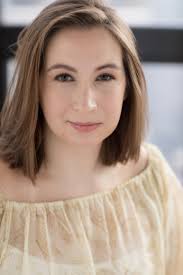 Jana Powers's Instagram, Twitter & Facebook