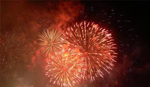 «les mortiers d'artifice n'ont pas rien à voir avec les mortiers militaires», corrige bernard deom, qui dirige le syndicat de la pyrotechnie de spectacle et de divertissement. Petards Et Feux D Artifice Quels Sont Les Risques Economie Gouv Fr