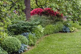 Zur gartengestaltung zählen nicht nur das anlegen eines gartens, sondern auch die materialien, die einen garten muss man nicht auf einmal gestalten. Englischer Garten Terza Natura Gartenjuweliere