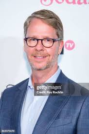 336 Chris Linn Stock Photos, High-Res Pictures, and Images