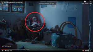 Annabelle (puppe) annabelle ist der name einer besonders in den usa bekannten stoff puppe, die von einem dämon besessen gewesen sein soll. Unleash The Pixel On Twitter Wie In Dem Neuen E T Spot Erstmal Die Echte Annabelle Puppe Sitzt D Https T Co Qdd0vpa3wz Https T Co Yfnx2wfpps Https T Co Xml9bujsrz
