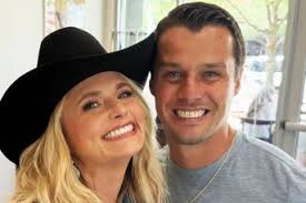 Darius Rucker Goes Instagram Official with Emily Deahl: 'My Love'