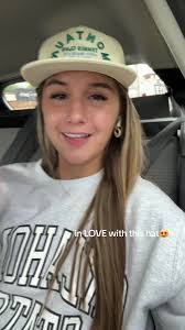 Alyssa Smoot's Instagram, Twitter & Facebook