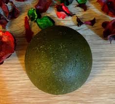 Shampoing Solide Au Moringa Les Recettes De Louizzette Shampoing Shampoing Barre Belle Et Bio