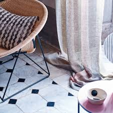Avoid even natural cleaners like vinegar or lemon juice. Marble Flooring How To Choose Install And Clean Your Tiles Ideal Home