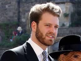 Sepupu dari Pangeran Harry Ini Sukses Curi Perhatian Publik di Royal  Wedding Kemarin!