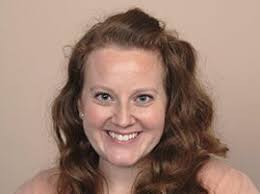 Elaine Duell's Instagram, Twitter & Facebook