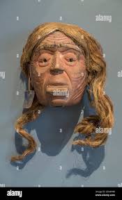 Native american indian statue Banque de photographies et d'images à haute  résolution