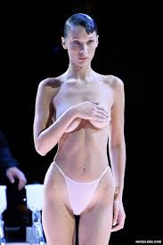 Celebrity Oops Pics Vids At NuCelebs 0 | Hot Sex Picture