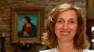 Mary Sterrett's Instagram, Twitter & Facebook