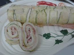 Check spelling or type a new query. Ricetta Rotolo Di Zucchine Cotto E Scamorza Dolcidee