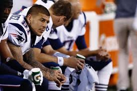 Dr ann mckee said hernandez suffered severe damage to key brain areas hernandez, the former nfl star, killed himself in prison in april aged 27 dr ann mckee presented images of aaron hernandez's brain on thursday that showed the. Aaron Hernandez An Early Warning In 2010 Nfl Draft Profile Wsj