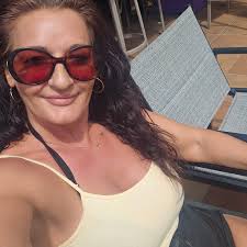 Massive goodluck tonight everyone and for myself 🤞🤞🤞 cant imagine  getting that phone call in work omg id be over the moon would really change  my life and mental health big time ,