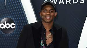 Jimmie Allen Took Out A Massive Loan To Help His Band And Crew 98 3 Wccq