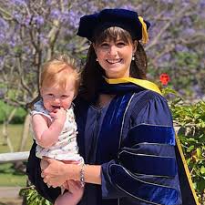 Samantha Leigh — Mothers in Science