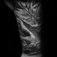Black And White Shark Tattoo Sleeve 30 Shark Tattoo Sleeve Designs For Men Marine Life Ink Ideas Tattoo Sleeve Designs Sleeve Tattoos Shark Tattoos